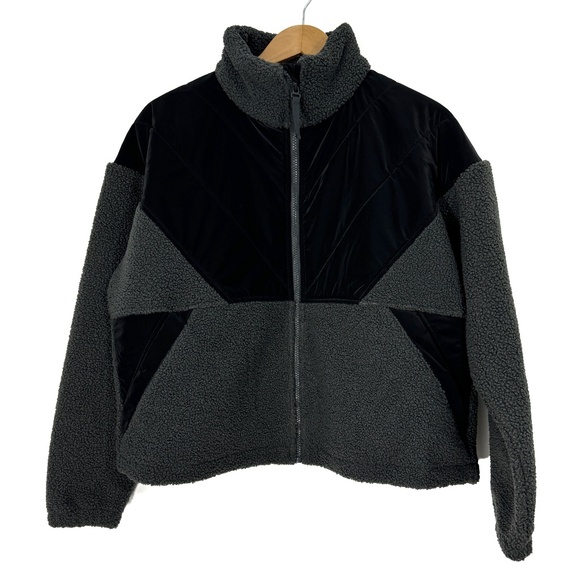 Columbia Women’s Size Large Shark Gray Uphill Edge Fleece Full Zip Jacket New - Picture 1 of 6